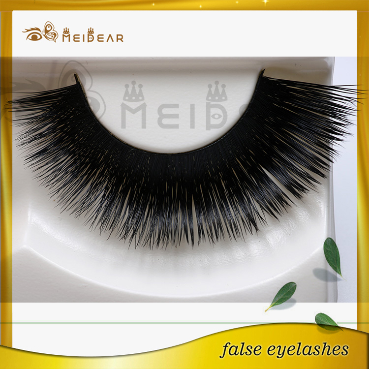 Design super natural looking mink eyelashes in unique custom logo box